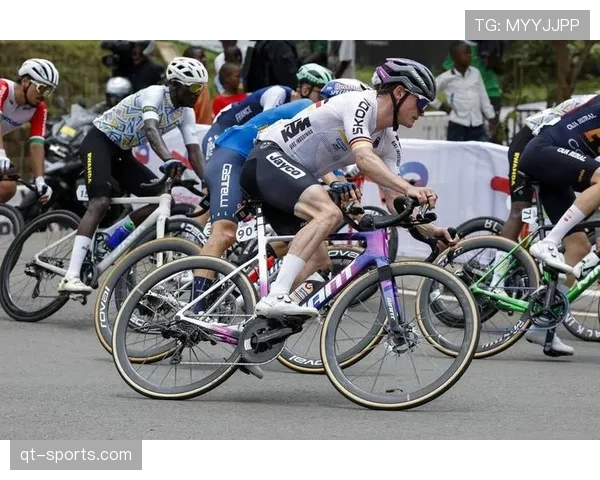 瓦隆之箭速报：波加查在默兹山发动进攻，单飞夺冠